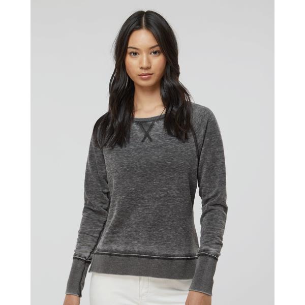 Womenâ€™s Zen Fleece Raglan Sweatshirt