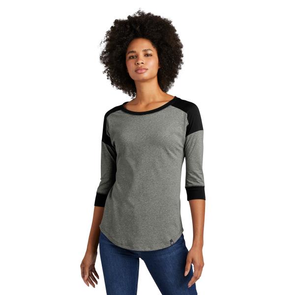 Ladies Heritage Blend 3/4-Sleeve Baseball Raglan Tee