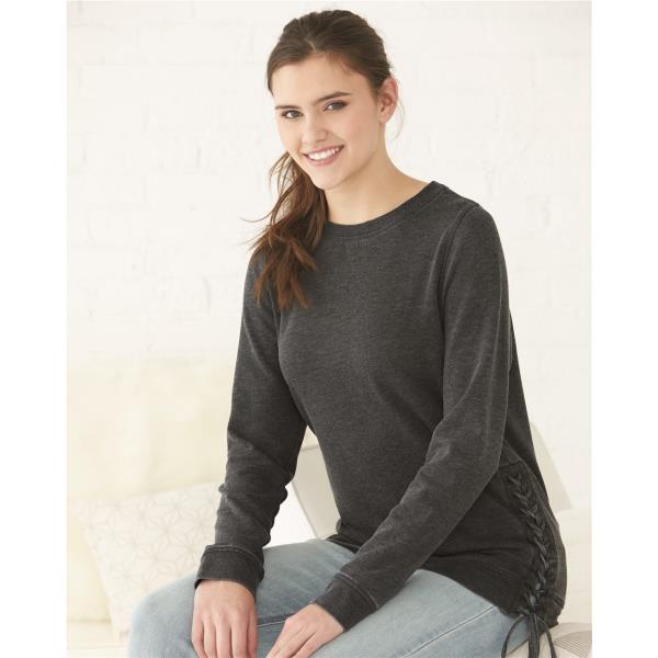 Women’s Enzyme-Washed Rally Lace-Up Sweatshirt
